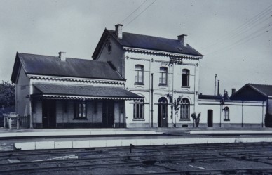 LAMBUSART  DIA GJL-92.jpg